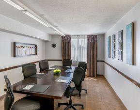 Professional meeting room at Quality Hotel & Suites Montreal East.