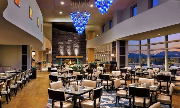 Hotel restaurant with comfortable sitting at Fairmont Vancouver Airport - YVR Terminal Hotel.