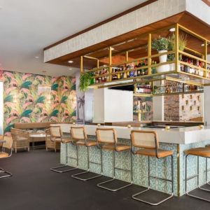 Hotel bar perfect for coworking at YVE Hotel Miami.