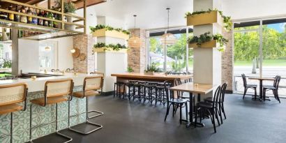 Dining area perfect for coworking at YVE Hotel Miami.