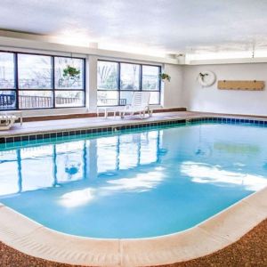 Refreshing indoor pool at Comfort Suites Lombard - Addison.