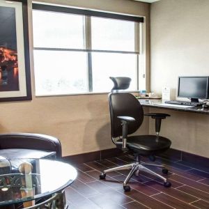 Business center available at Comfort Suites Lombard - Addison.