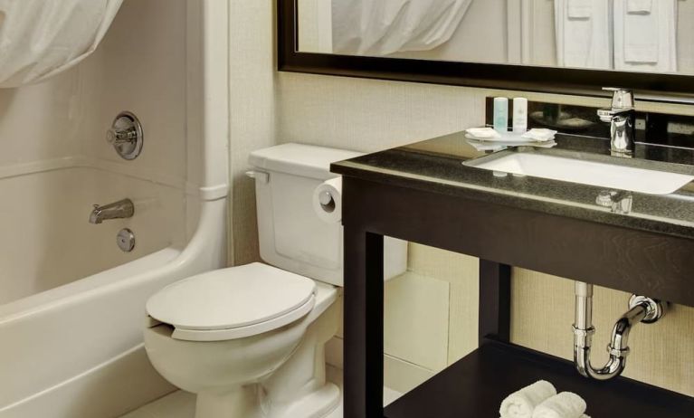 Guest bathroom with tub at Comfort Inn Yarmouth.