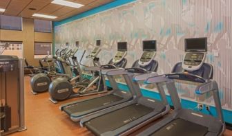 Fitness at Crowne Plaza Aire MSP Airport - Mall Of America.