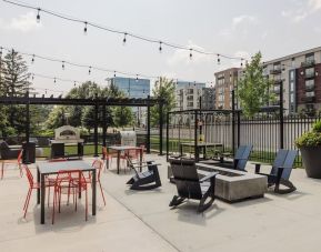 Grill area at Crowne Plaza Aire MSP Airport - Mall Of America.