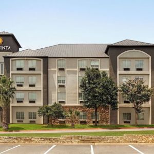 Hotel exterior at La Quinta Inn & Suites - North Stone Oak.