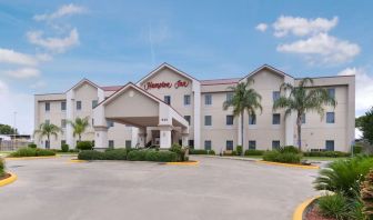 Hotel exterior at Hampton Inn Deer Park.