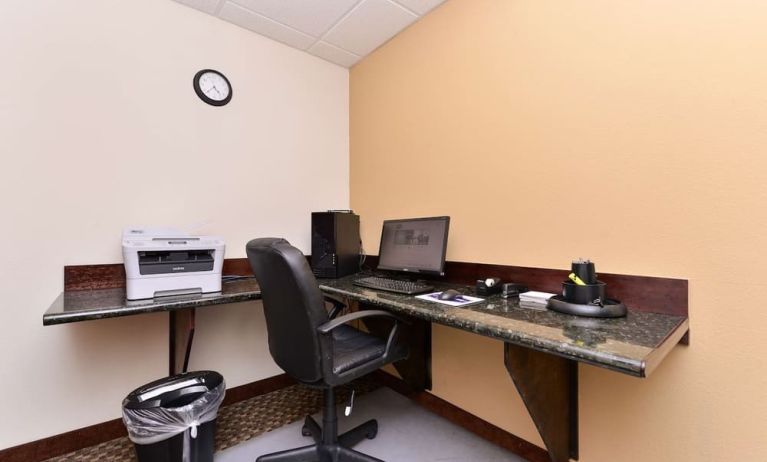 Business center available at Hampton Inn Deer Park.