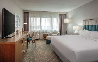 Day use room with natural light at DoubleTree By Hilton Westborough.