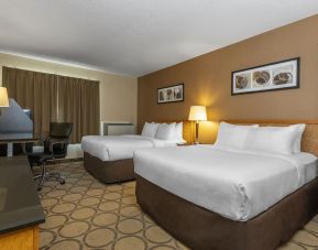 Day use twin room at Comfort Inn Pickering.