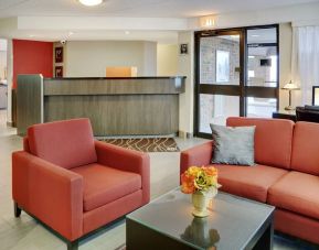 Lobby lounge and workspace at Comfort Inn Parry Sound.