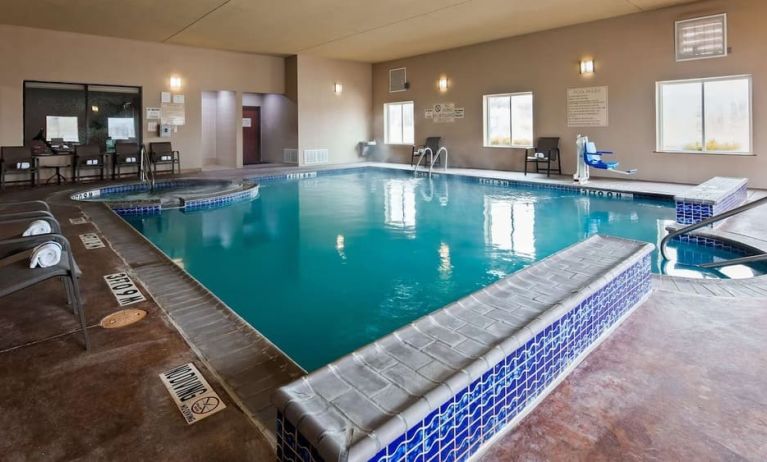 Refreshing indoor pool and spa tub at Best Western Granbury Inn & Suites.