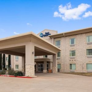 Hotel exterior at Best Western Granbury Inn & Suites.