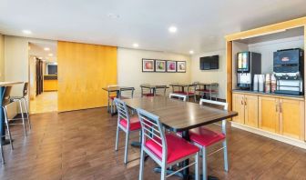 Dining area at Comfort Inn Kingston HWY 401.