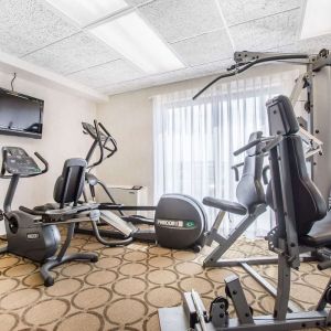 Well equipped fitness center at Comfort Inn Edmundston.