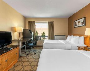 Bright day use twin room at Comfort Inn Edmundston.