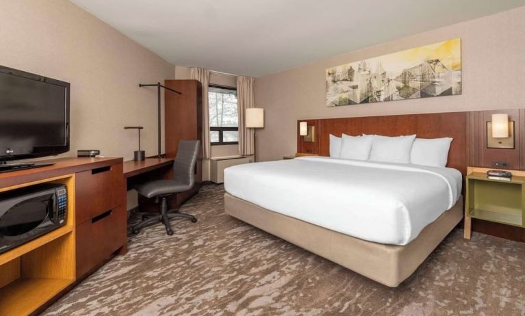 Bright and spacious day use room with work desk at Comfort Inn Hamilton.