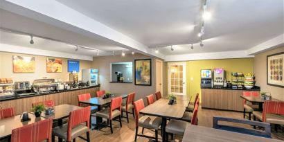 Dining area at Comfort Inn Dryden.