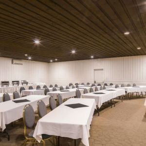 Conference room at Mount Peyton Resort & Conference Center.