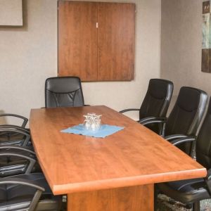 Professional meeting room at Mount Peyton Resort & Conference Center.