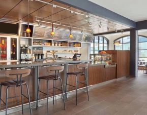 Dining area at Courtyard By Marriott Waterloo St. Jacobs.