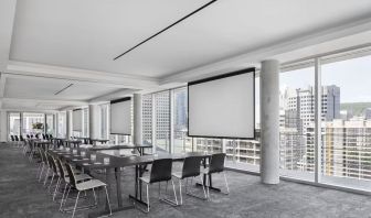 Professional meeting room at Hotel Monville - 295871.