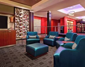 Lobby lounge at TownePlace Suites By Marriott London.