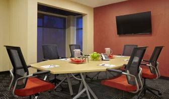 Professional meeting room at TownePlace Suites By Marriott London.