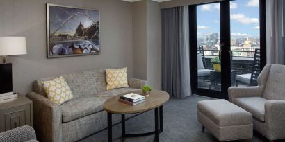 Living area and balcony at Hyatt Regency Boston.