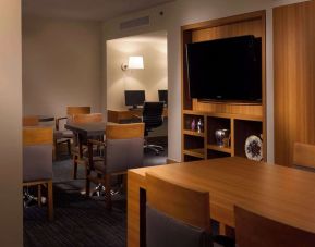 Executive lounge and business center with computers and printer at Hyatt Regency Vancouver.