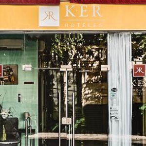 Ker Urquiza Hotel