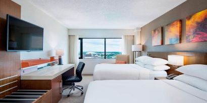 Day use twin room with work desk at Delta Hotel By Marriott Regina.