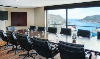 Professional meeting room at Sheraton Hotel Newfoundland.