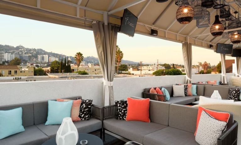 Rooftop terrace at Le Parc At Melrose.