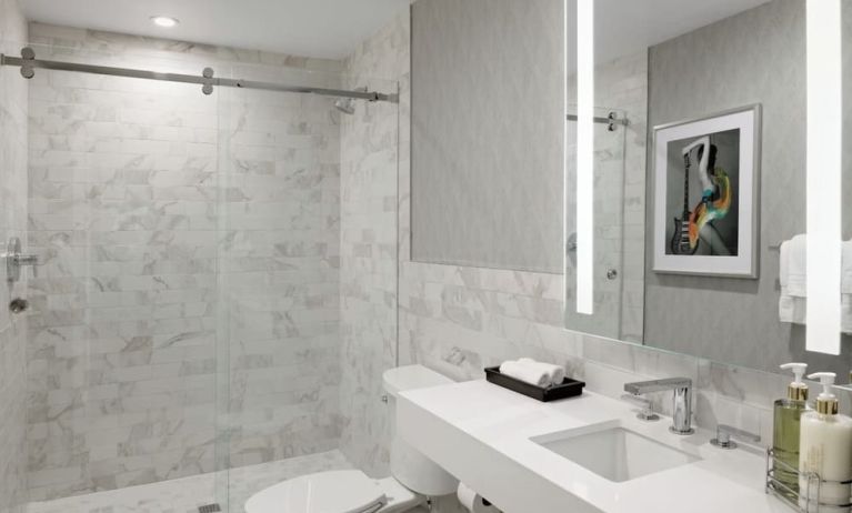 Guest bathroom with shower at Le Parc At Melrose.