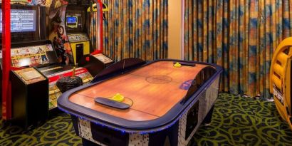 Game room available at Holiday Inn Orlando SW - Celebration Area.