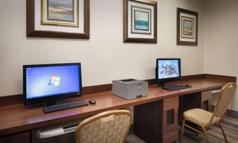 Business center available at Holiday Inn Orlando SW - Celebration Area.