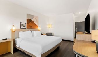 Day use room with natural light at Spark By Hilton Fountain Hills Scottsdale.