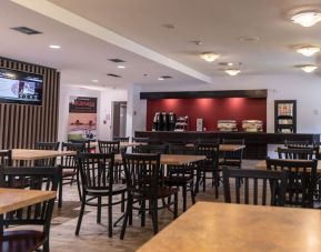 Dining area at Kanata Kelowna And Conference Centre.