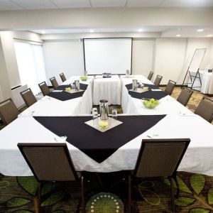 Professional meeting room at Holiday Inn Peterborough-Waterfront.