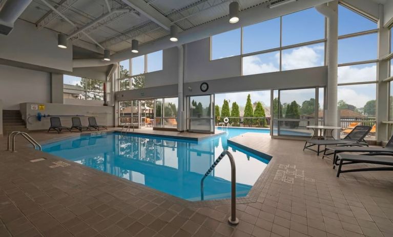 Indoor pool at Holiday Inn Peterborough-Waterfront.