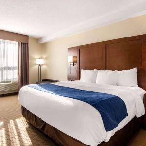 Bright and spacious day use room with work desk at Quality Inn Hotel Medicine Hat.