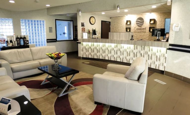 Lobby lounge area at Quality Inn Hotel Medicine Hat.