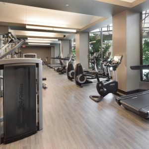 Fitness center available at Crystal Gateway Marriott.