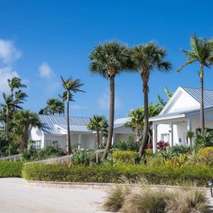 Hotel exterior at Islander Resort Oceanside.