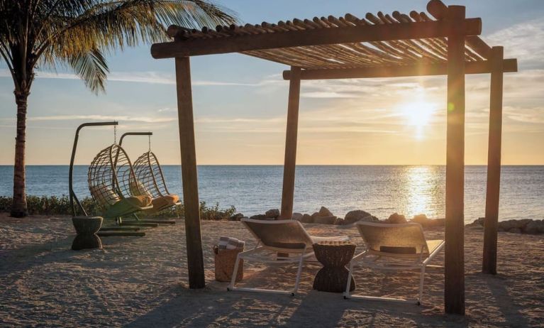 Beach access at Islander Resort Oceanside.