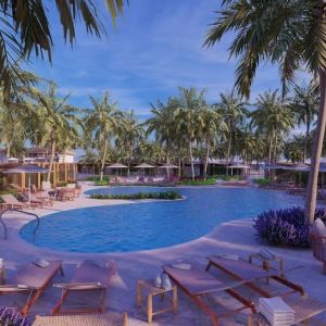 Outdoor pool at Islander Resort Oceanside.