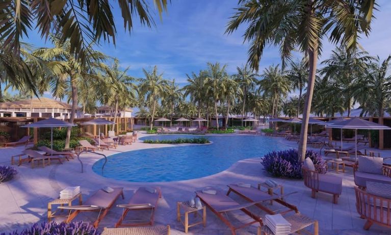 Outdoor pool at Islander Resort Oceanside.