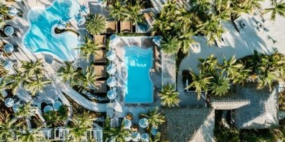 Outdoor pools at Islander Resort Oceanside.