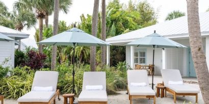 Lounge chairs at Islander Resort Oceanside.